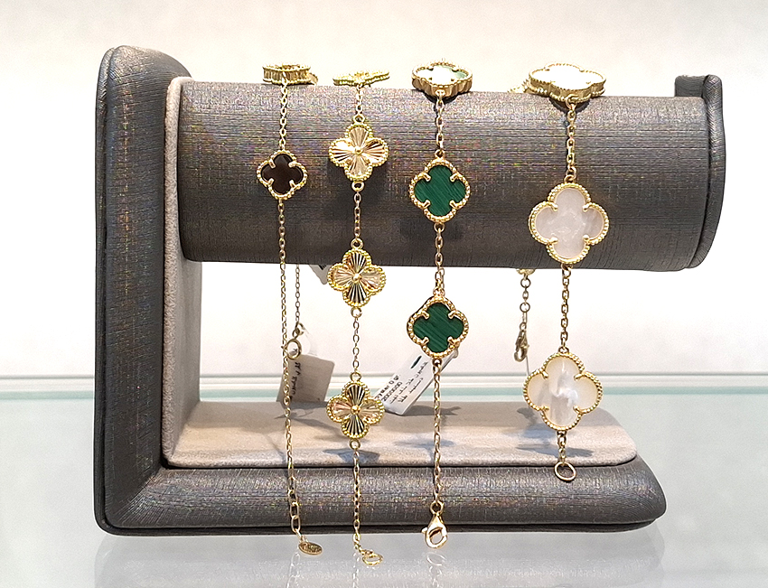 دستبند-سنگ-رنگی