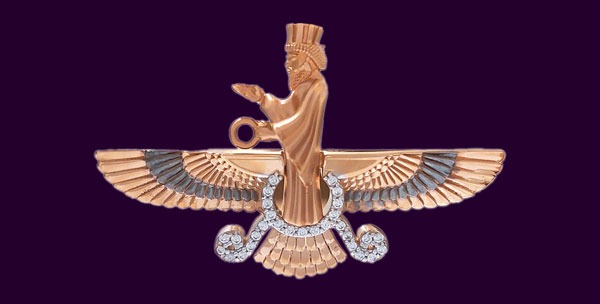 گردنبند فروهر; تلفیق اصالت ایرانی با استایل مدرن